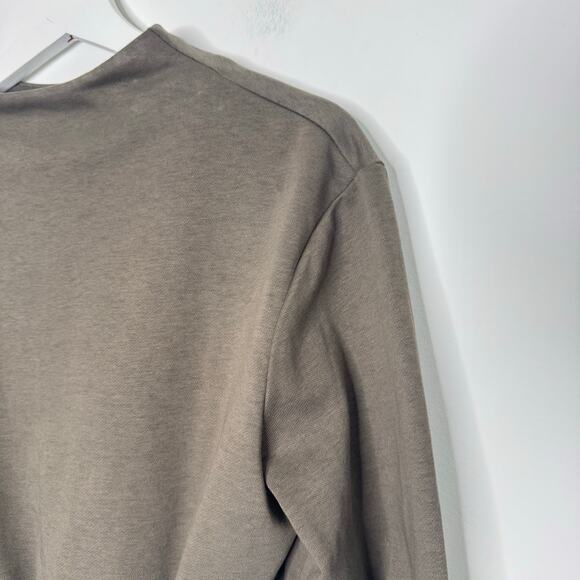 HOUSE OF HARLOW | Marcena Front Tie Sweatshirt | XXS - Picture 3 of 5